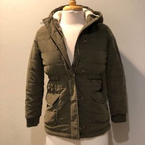 Old Navy Jackets & Coats - Old Navy fur hooded parka Old Navy Jackets & Coats - Old Navy fur hooded parka